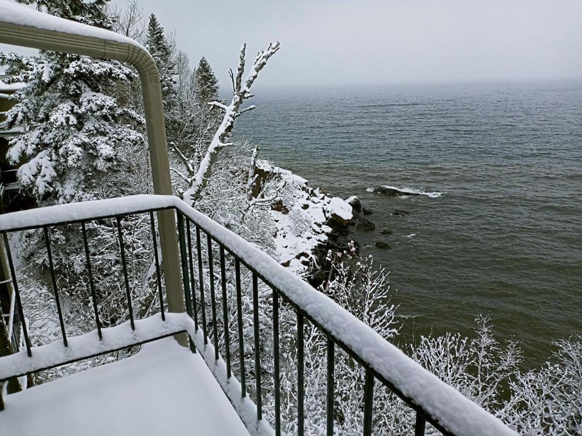Cliff Dweller On Lake Superior Tofte Ngoại thất bức ảnh