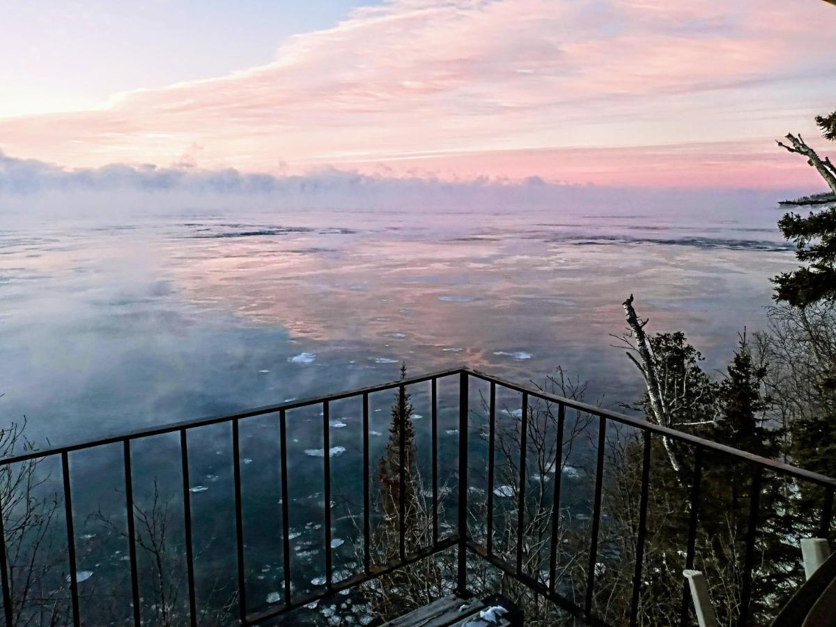Cliff Dweller On Lake Superior Tofte Ngoại thất bức ảnh