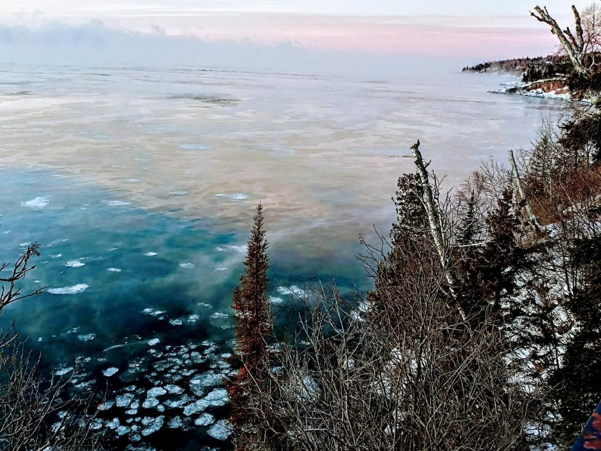 Cliff Dweller On Lake Superior Tofte Ngoại thất bức ảnh
